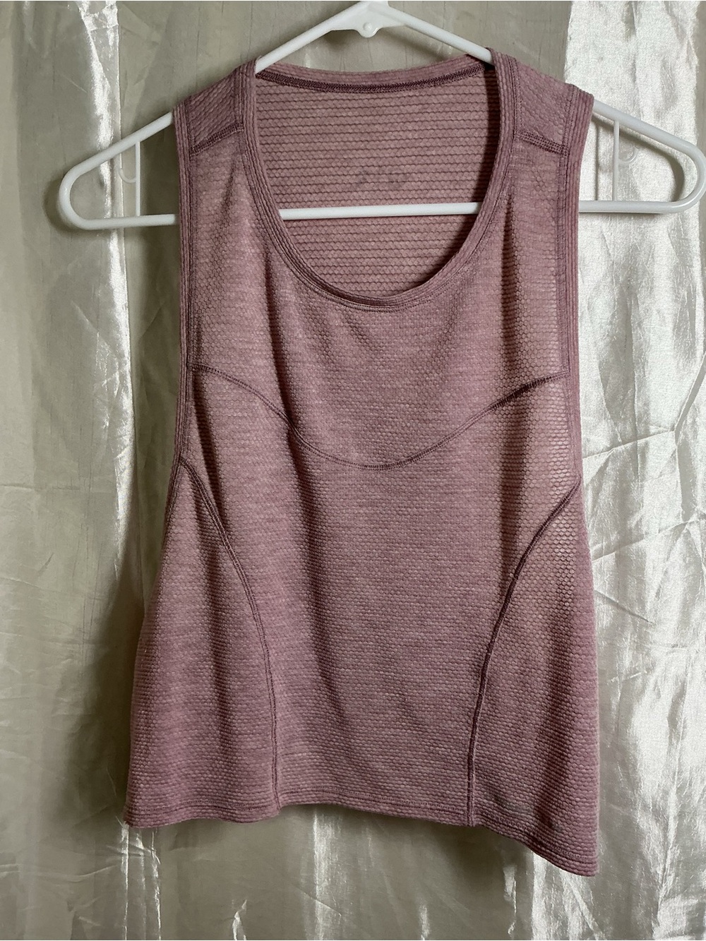 lululemon athletica Textured Scoop Neck Tank - Mauve Pink